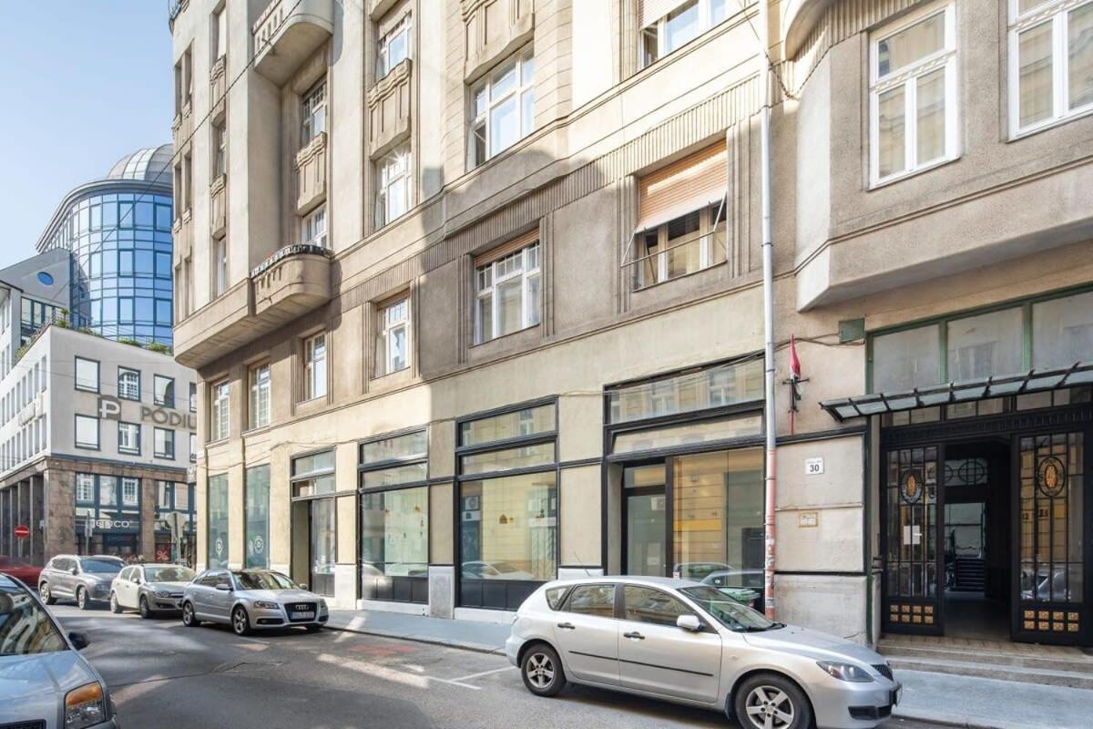 Central Room For Solo Traveller Budapeszt Zewnętrze zdjęcie